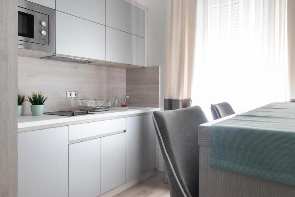 Revay 20 Suites By Corall Budapest Ngoại thất bức ảnh