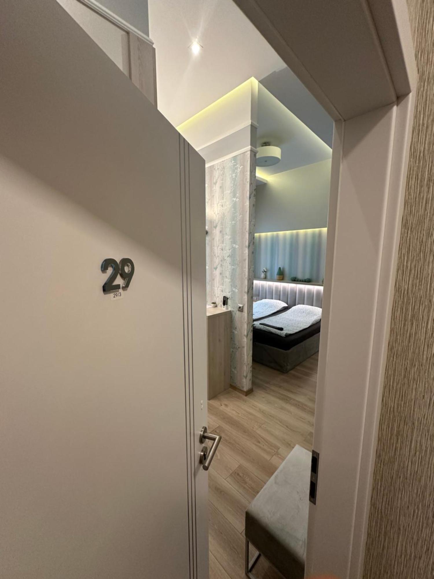 Revay 20 Suites By Corall Budapest Ngoại thất bức ảnh