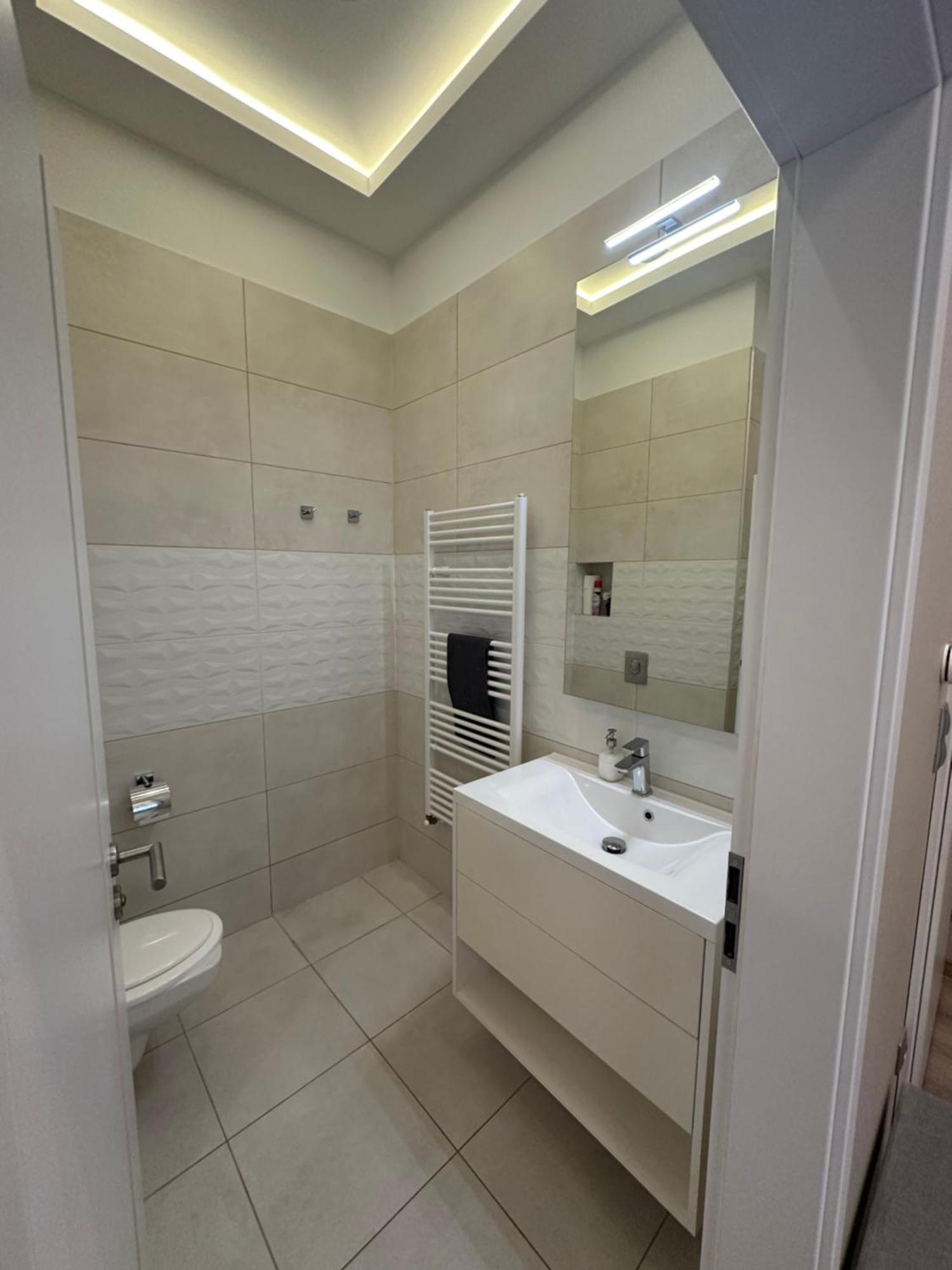 Revay 20 Suites By Corall Budapest Ngoại thất bức ảnh